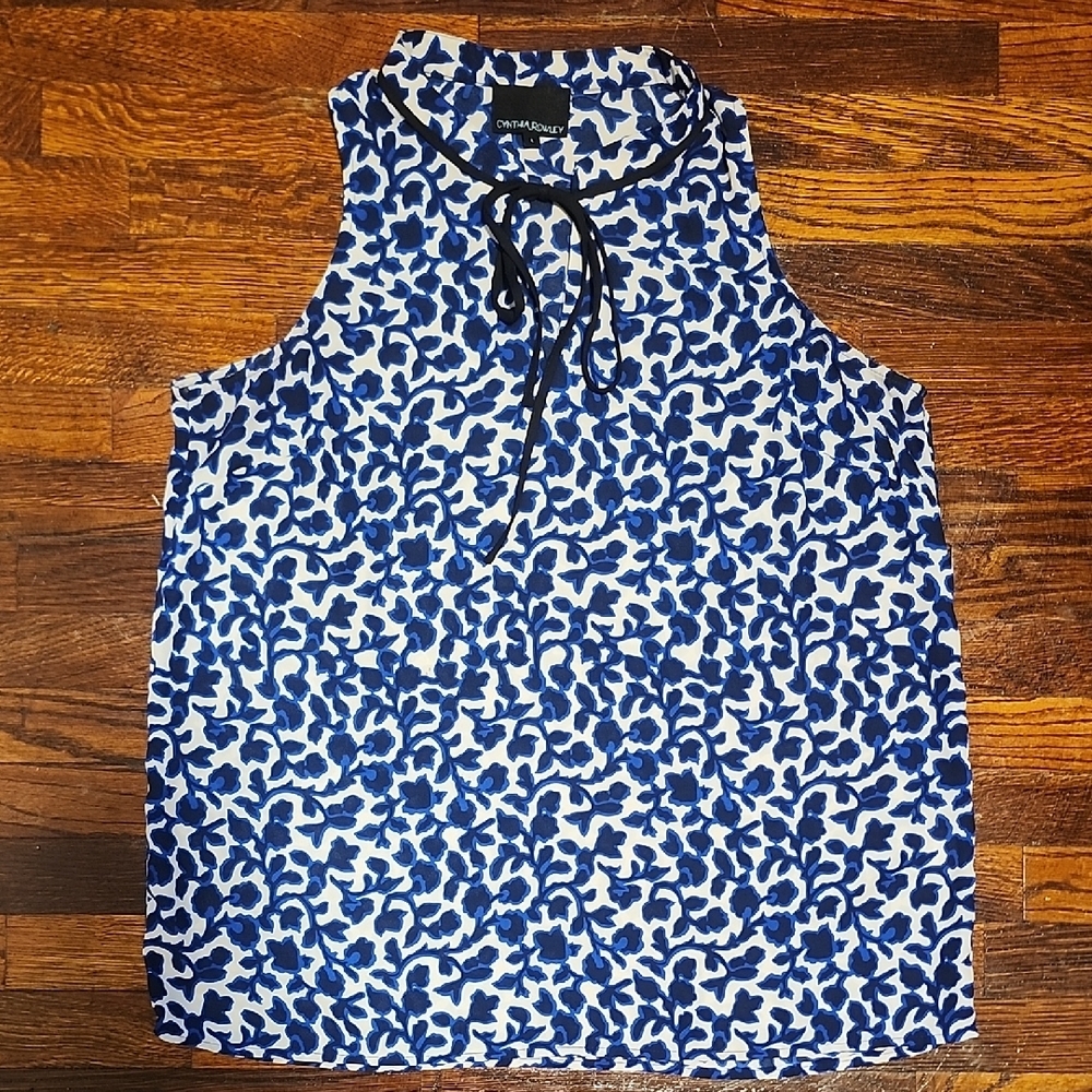 Cynthia Rowley Blue and White Floral Sleeveless Top with V Neck and Tie Closure